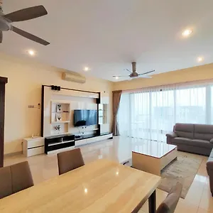 Sunrise Deluxe Imago Loft B 3 Bedrooms Side Seaview Above Imago Shopping Mall , Kota Kinabalu Malaysia