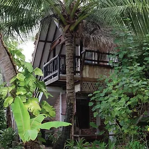 Panji Panji Tropical Wooden , Pantai Cenang (Langkawi) Malaysia